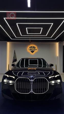 بي ام دبليو الفئة 7